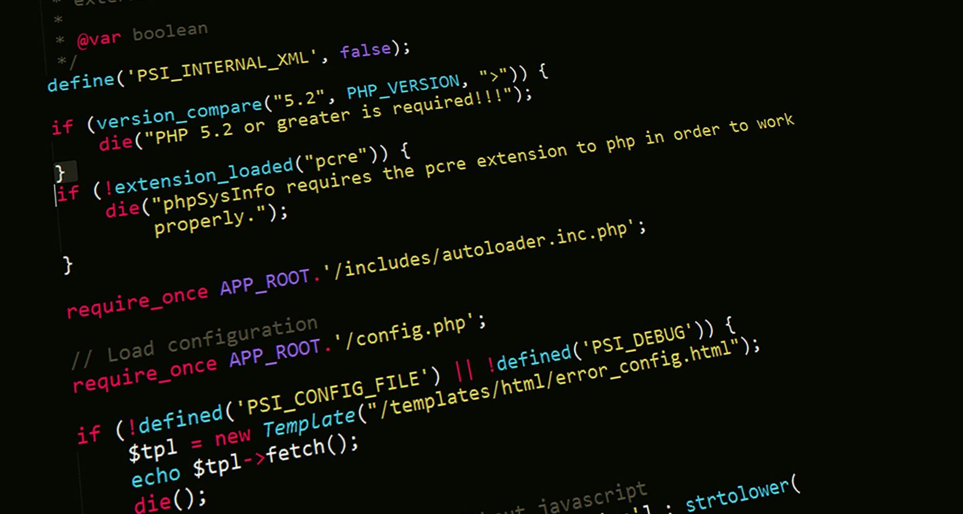 Zbliżenie ekranu z kodem PHP ilustrującym programowanie i debugowanie